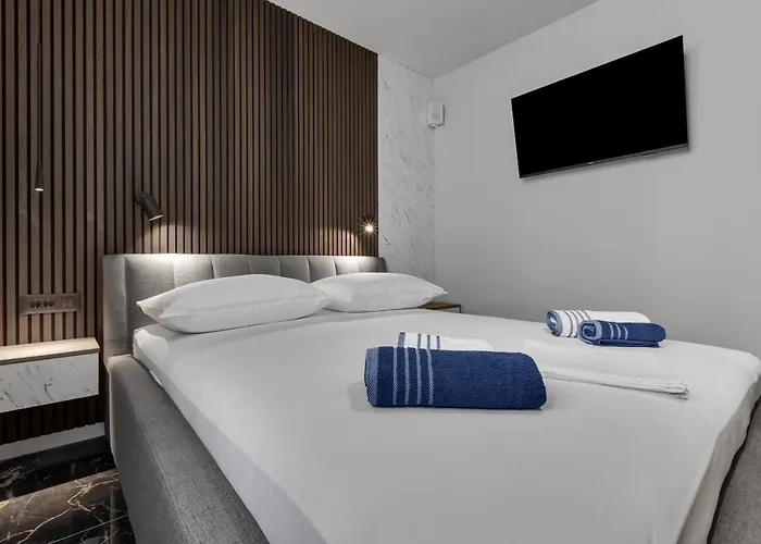 Lux Dolce - Private Hottub מאקרסקה