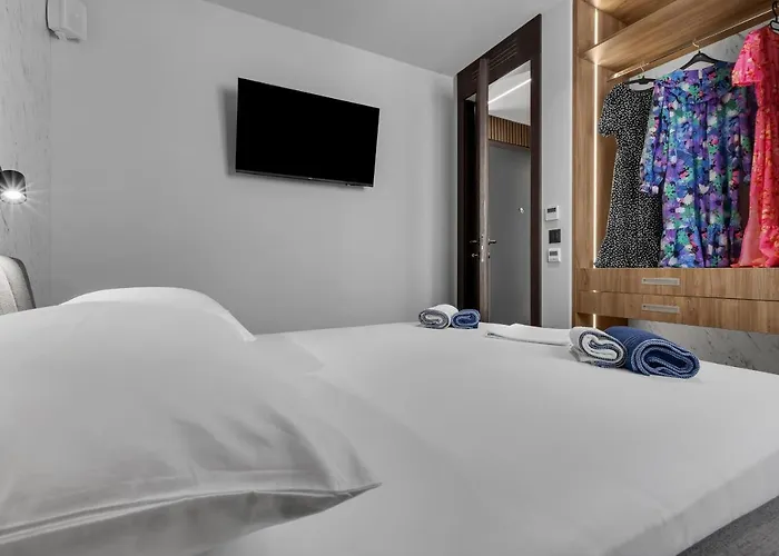 Lux Dolce - Private Hottub *