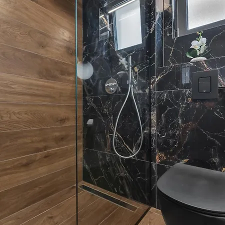 Apartman Lux Dolce - Private Hottub Makarska