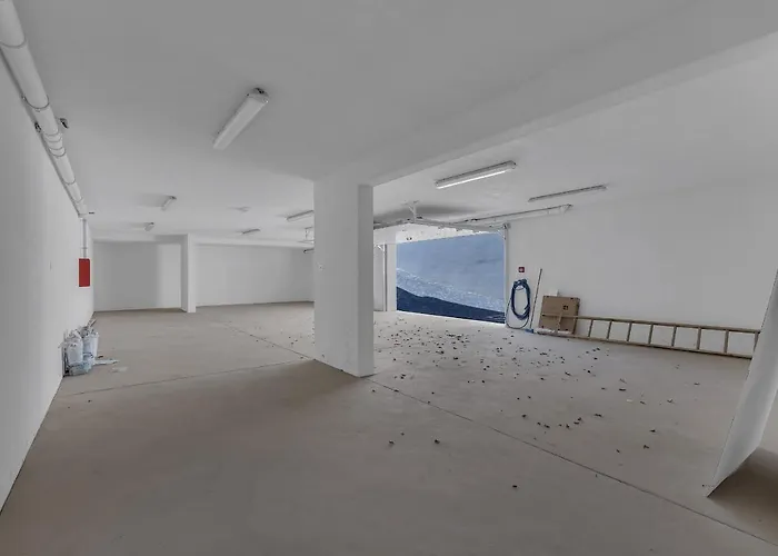 Lux Dolce - Private Hottub Apartment *