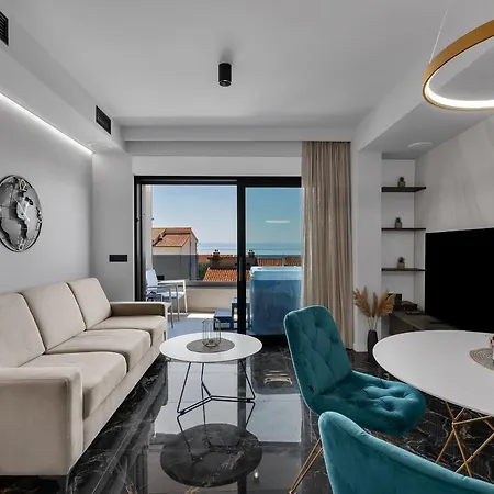 Lux Dolce - Private Hottub *