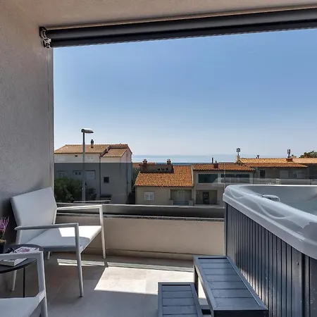 Apartment Lux Dolce - Private Hottub *